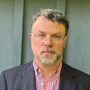 Meet your Posher, Gregory